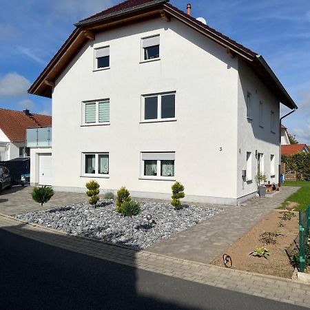 Ferienwohnung Loewen Wabern Bagian luar foto