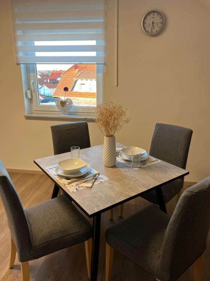 Ferienwohnung Loewen Wabern Bagian luar foto